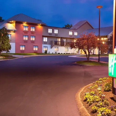 Holiday Inn Express Nashville Airport By Ihg